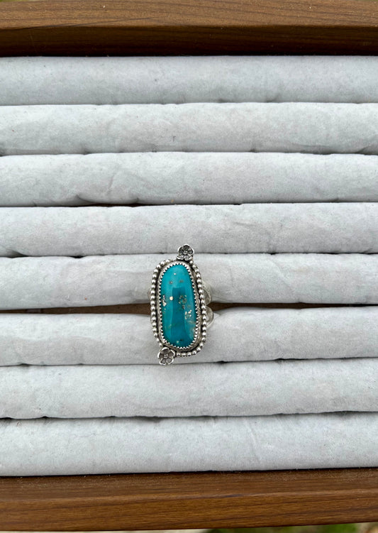 Stillwater Turquoise Flower Ring (size 6 US)