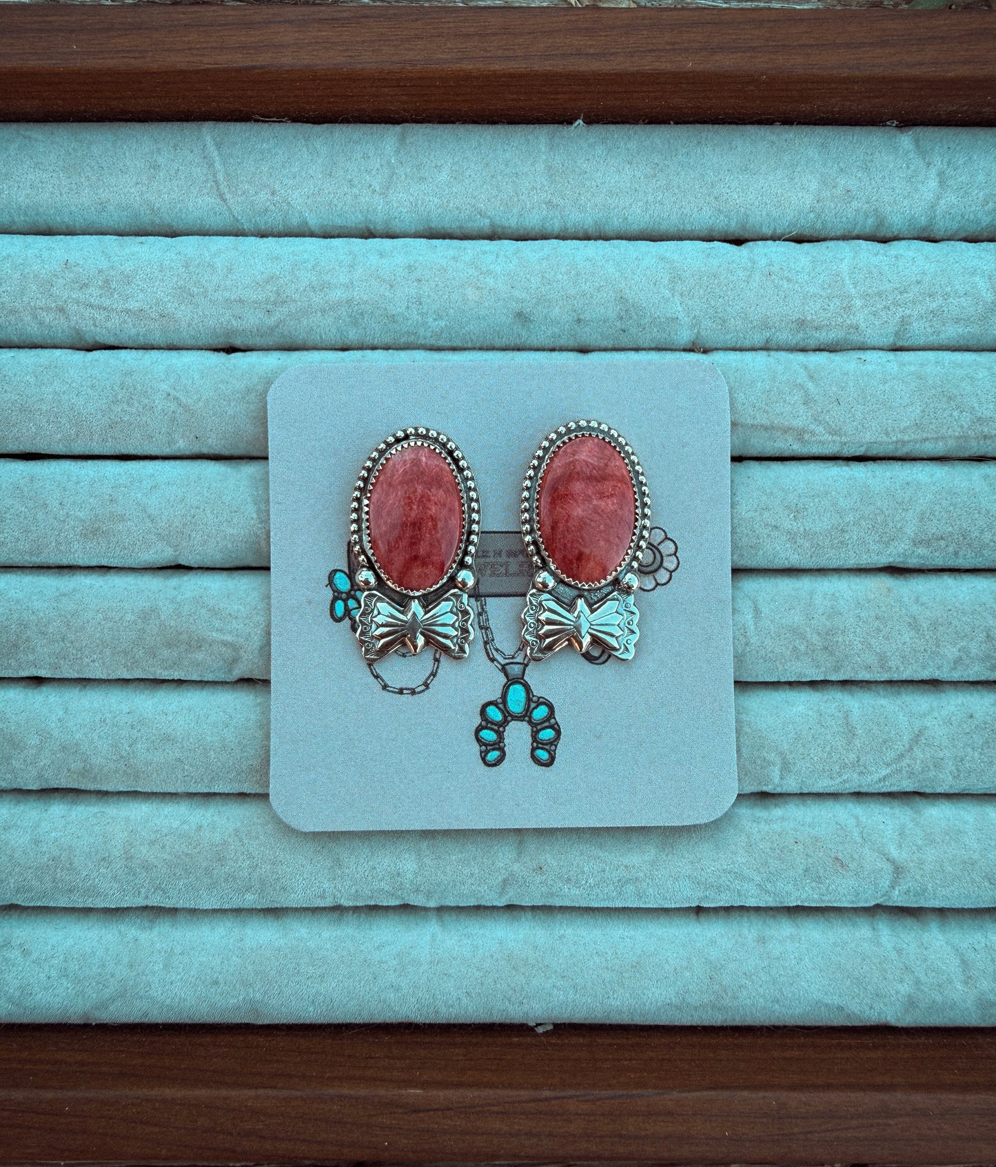Red Spiny Concho Studs