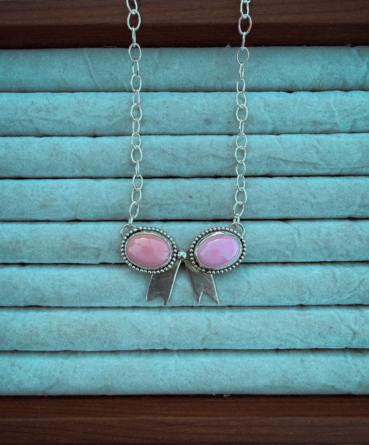 Pink Conch Bow Necklace