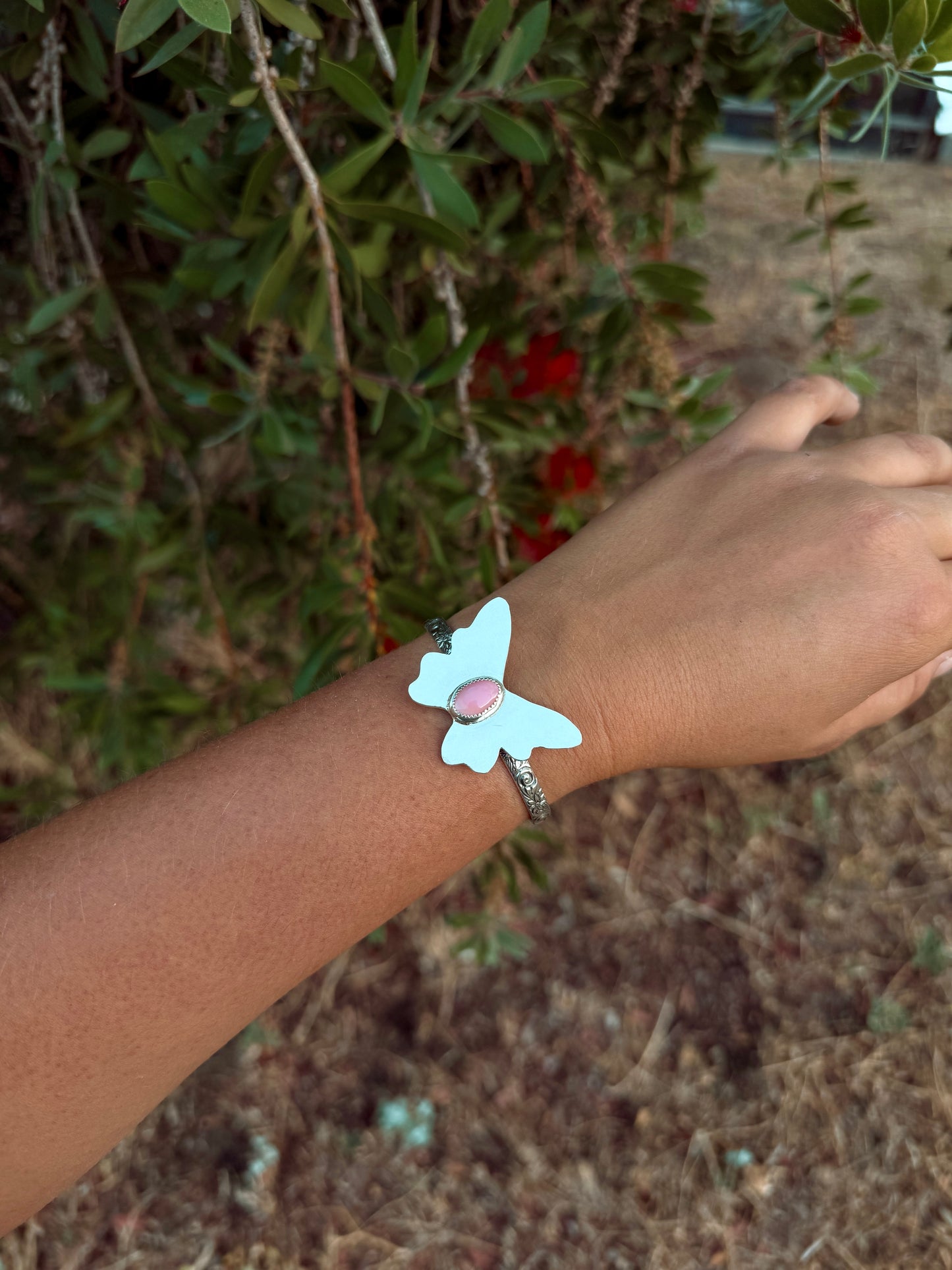 Dolly Pink Conch Butterfly Cuff