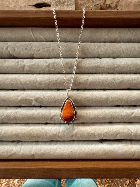 Simple Spiny Necklace