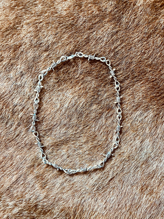 Barbed Wire Choker